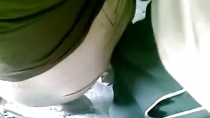 Cô gái phim sec hai me con dit nhau vuốt ve cô ấy cạo L.