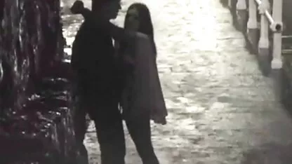 Video tuyệt vời, anh chàng bôi bẩn cặp mông mọng nước của cô gái tóc vàng và chỉ cần phim sec dit chi dau thay thế con cặc của anh ta, con chó cái nắm lấy cái buồi của anh chàng bằng mông của mình, kéo anh ta vào mình và bắt đầu đụ anh ta