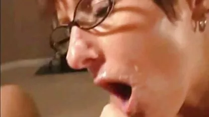 Dildo Test Drive sec dit tre em trong Mia Hurley's Wet Pussy