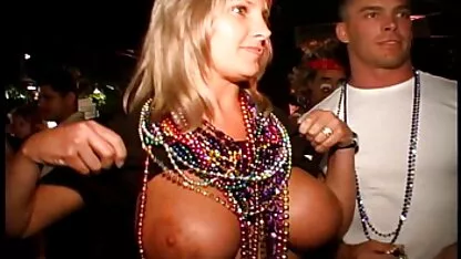 Ba trẻ sexy đồng sec dit gai gia tính nữ yêu đến liếm ướt pussies