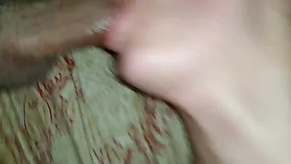 Lustful đẹp vuốt phímec dit nhau ve những hậu môn của một redhead Babe với của anh ấy lưỡi và chị cô ấy
