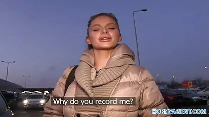 Một con chó cái trưởng thành bị một người Đức đụ dữ dội, cô ấy xem phim sec dit nhau khong che đã cầu xin lòng thương xót